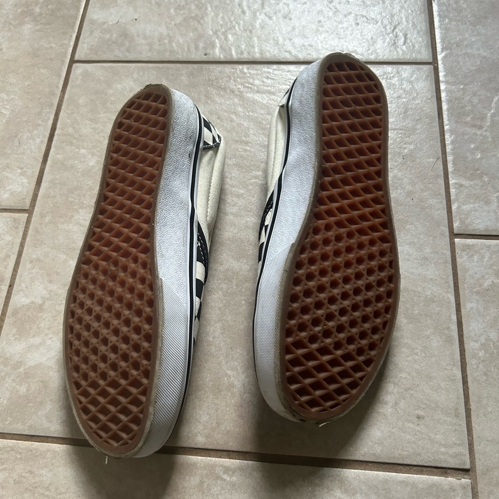 Used Vans - Picture 3 of 7
